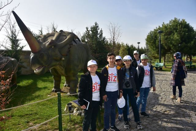 adiyamanli-ogrenciler-ilk-kez-‘sema’-izledi-(12).jpeg