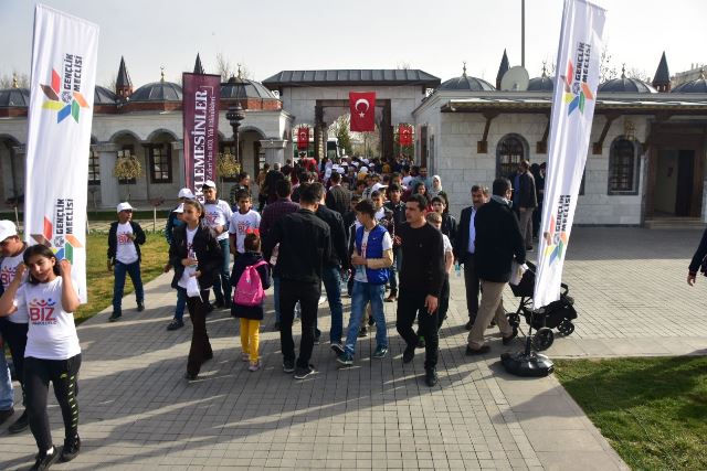 adiyamanli-ogrenciler-ilk-kez-‘sema’-izledi-(2).jpeg
