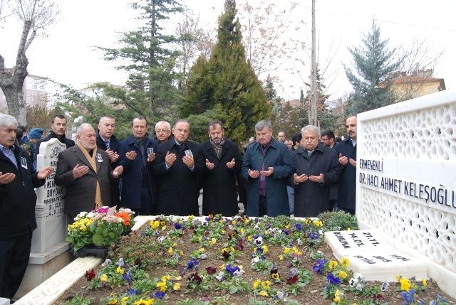 ahmet-kelesoglu-dualarla-anildi-(5).jpg