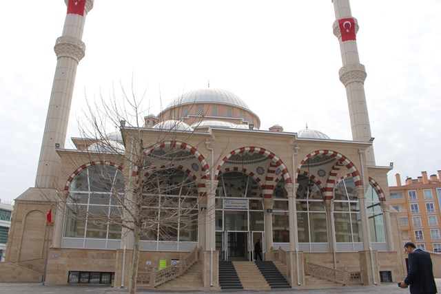 ahmet-kolat-cami--(2).jpg