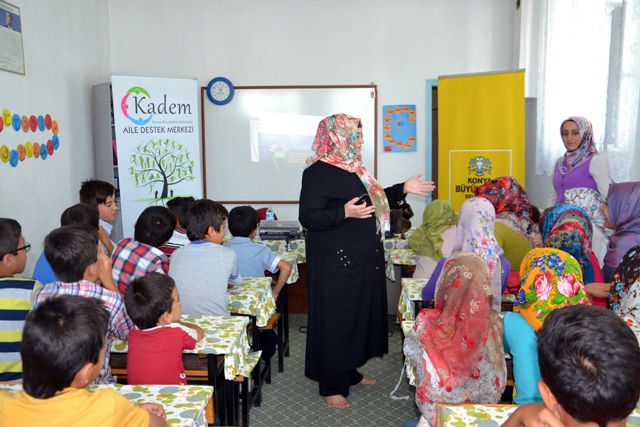 aile-destek-merkezi-uzmanlari’ndan-egitim-(2).jpg