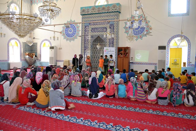 aile-destek-merkezi-uzmanlari’ndan-egitim-(3).jpg