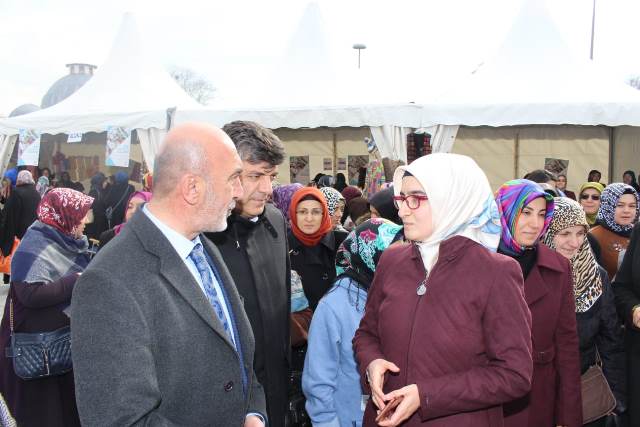 ak-kadinlar-yerli-uretiyor-(2).jpg