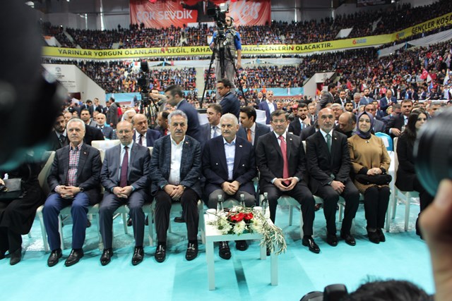 ak-parti--(101).jpg