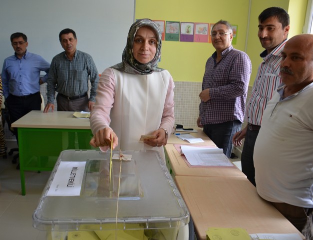 ak-parti--7.jpg ak-parti--7.jpg