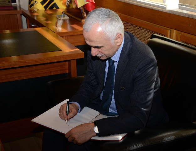 ak-parti-genel-baskan-yardimcisi-erol-kaya-konya-planlamada-ornek-sehir-(1).jpg