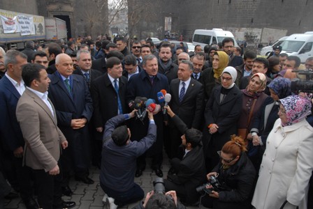 ak-parti-heyeti-(1).jpg