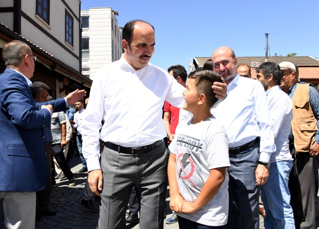 ak-parti-heyeti-carsinin--6.jpg