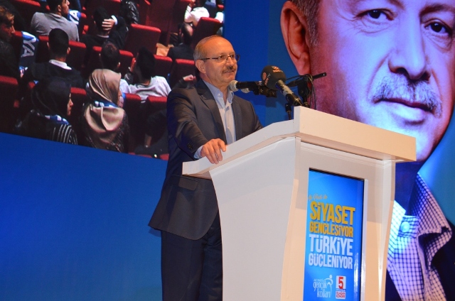 ak-parti-il-genclik-kollari-kongresi-gerceklestirildi-(8).jpg