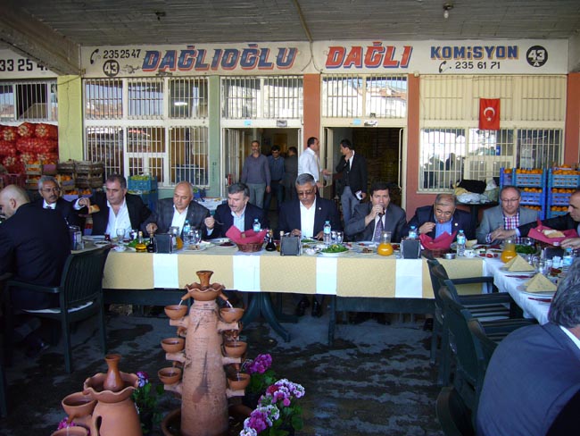 ak-parti-il-teskilati-hal-sorunlarini-degerlendirdi-(2).jpg