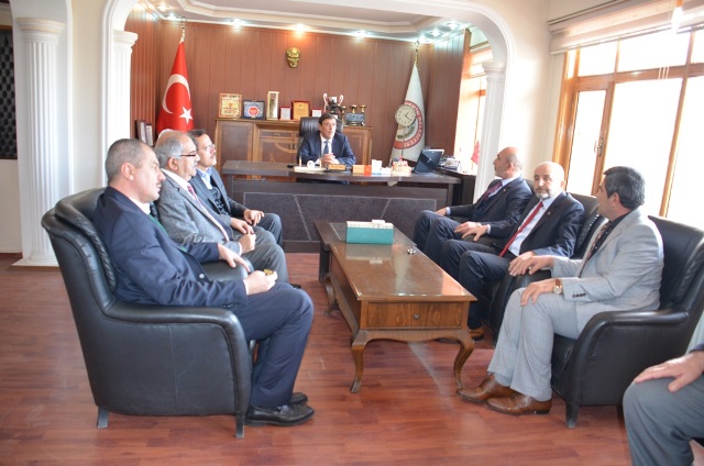 ak-parti-ilce-ziyaretlerine-basladi-(2).jpg