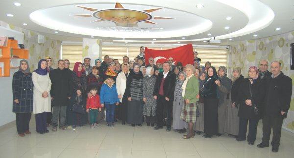 ak-parti-meram,-sehit-yakinlarini-agirladi-(2).jpg