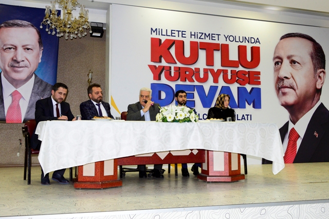 akpartimeram2.jpg