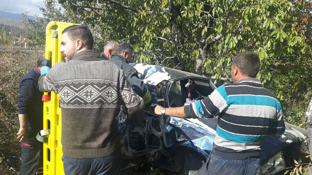 aksehirde-trafik-kazasi-2-yarali-(2).jpg
