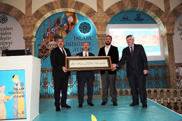 akyurek-her-medeniyet-bir-sehirden-dogar-(13).jpg