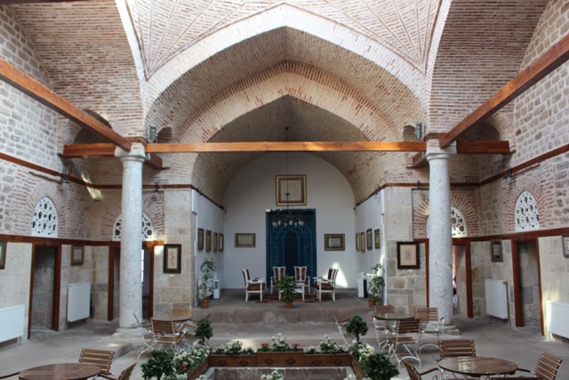 ali-gav-(16).jpg