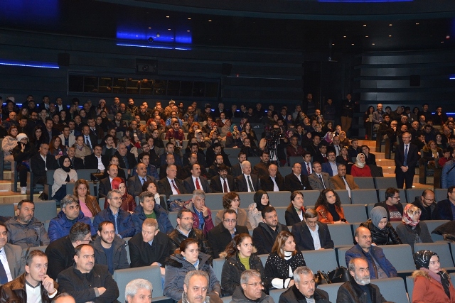 alpaslan-durmus-“sedep”-konferansina-katildi--(4).jpg