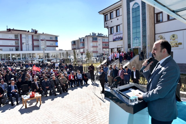 altay-kadinlarin-her-alanda-gelismesi-2.jpg