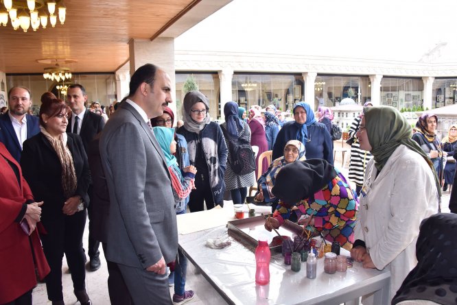 altin-dokunuslar-ramazan-gelir.jpg