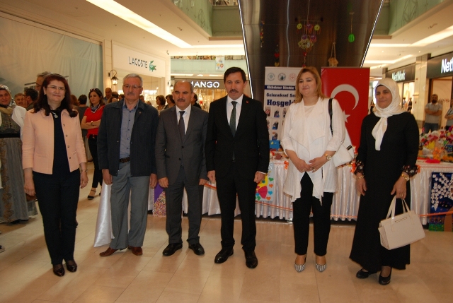 alzheimer’li-cinarlarin-sergisi--(2).jpg