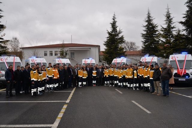 ambulanslar-ilcelere--(1).jpg