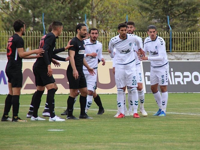 anadolu-selcukspor-fatih-karagumruk-(3).png