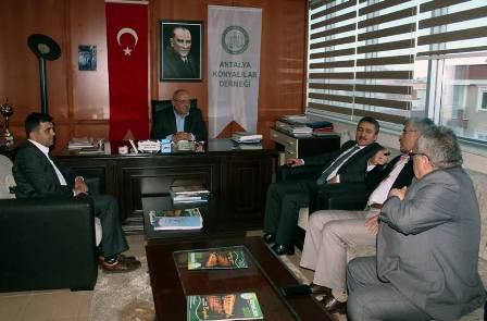 antalya-konyalilar-dernegi’ne,-konya’dan-konuk-(1).jpg