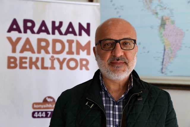 arakan-kamplarinda-naylon-hasir-uzerinde-zorlu-yasam-(2).jpg