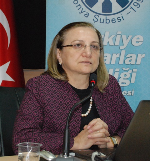 argunsah-kadinlar-modernizm-ile-yazmaya-basladi-(1).jpg