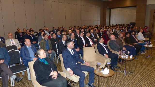 asriad-is-adamlarini-bir--(2).jpg
