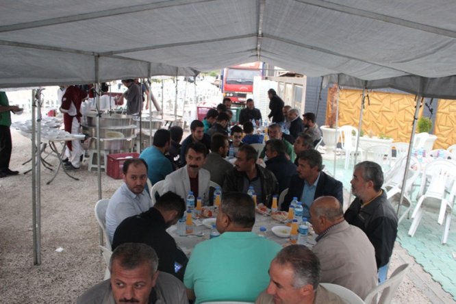 atabeyi-grup-iftarda--(2).jpg