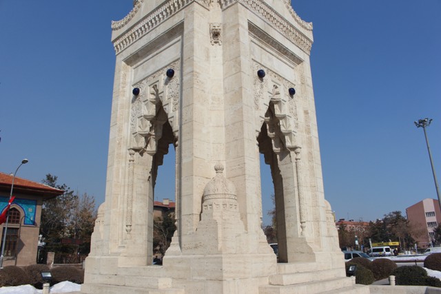 ataturk-heykeli-(19).jpg