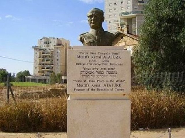 ataturk-resmi.jpg