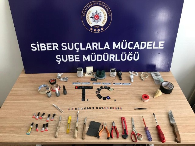 atm-dolandiricilarina-siber-polisten-sucustu-(3).jpg