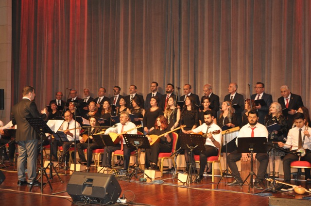 avukatlar’dan-turk-halk-muzigi-konseri-(2).jpg