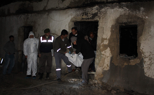 aw000007_04.jpg aw000007_04.jpg