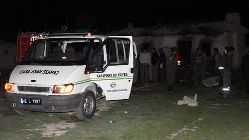 aw000007_07.jpg aw000007_07.jpg