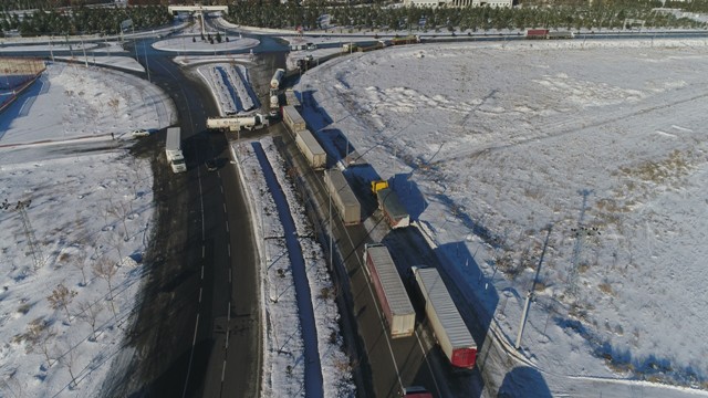aw591844_02-001.jpg