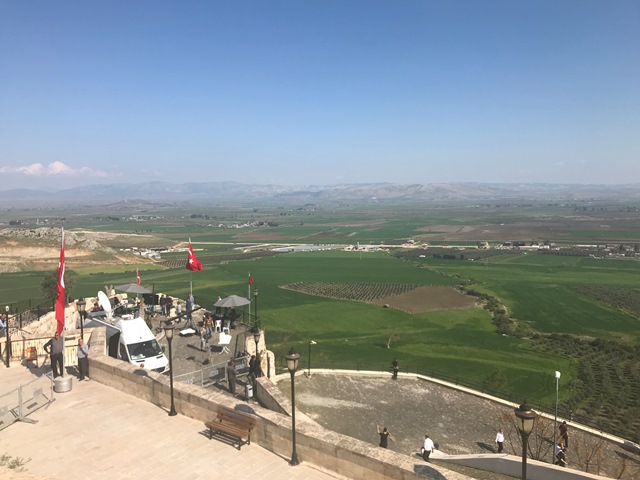 bademci-10-bin-bayrak-dagitti-(2).jpg
