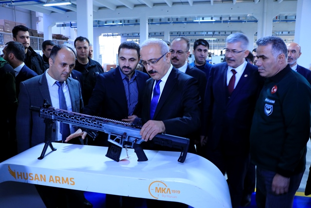 bakan-elvan--(1).jpg