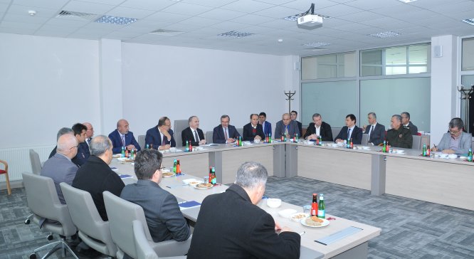 bakan-ozlu,-innopark’i-ziyaret-etti-(2).jpg