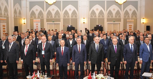 bakan-ozlu-“turkiye-gumbur-gumbur-geliyor-(1)-001.jpg