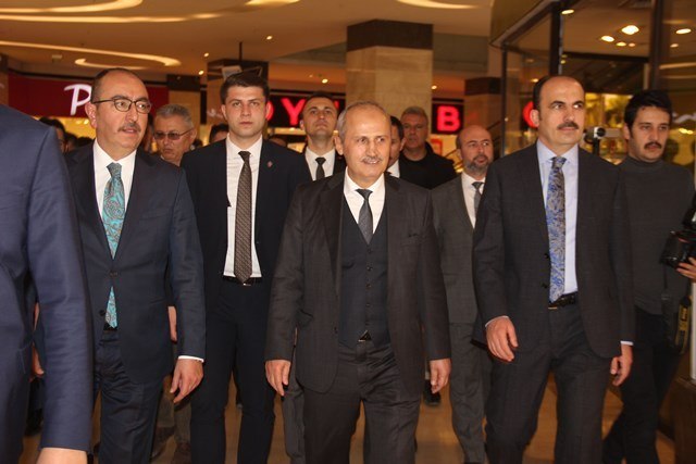 bakan-turhan’dan-konya’ya--(2).jpg
