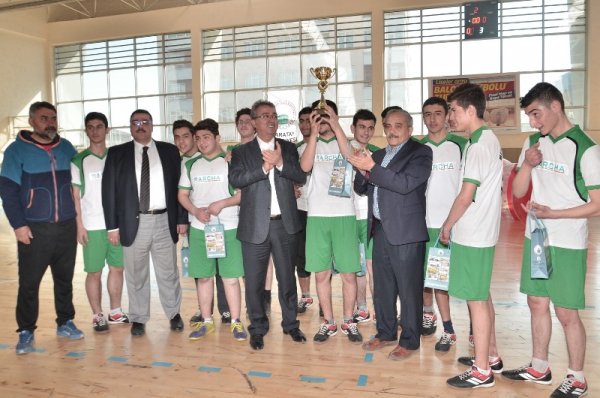 balon-futbol-turnuvasinin-final-maci-yapildi-(6).jpg