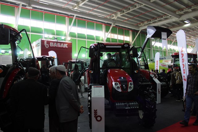 basak-traktor-urun-gami--(3).jpg