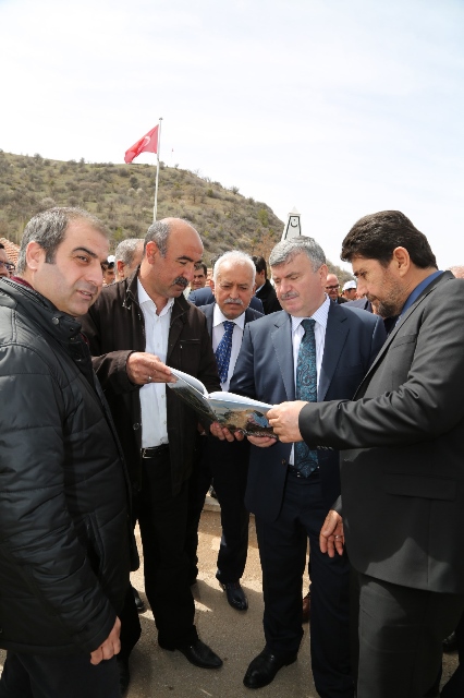 baskan-acar-akyurekten-destek--(1).jpg