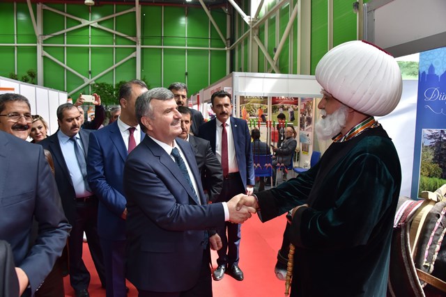 baskan-akyurek-(4).jpg