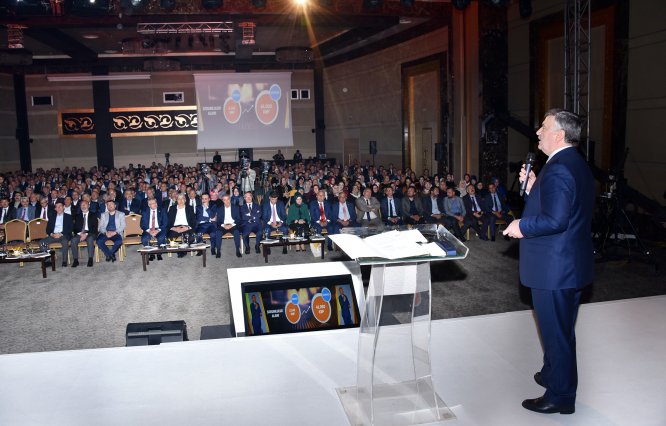 baskan-akyurek-14-yillik-hizmet-ve-yatirimlari-anlatti.jpg