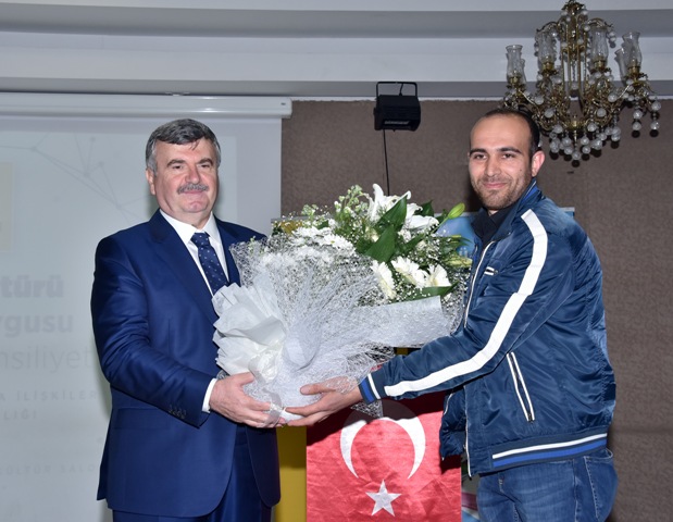 baskan-akyurek-belediye-calisanlari-acisindan-yeni-bir-donem-basladi---5.jpg