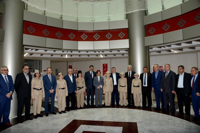 baskan-akyurek-bir-milletin-esas---6.jpg